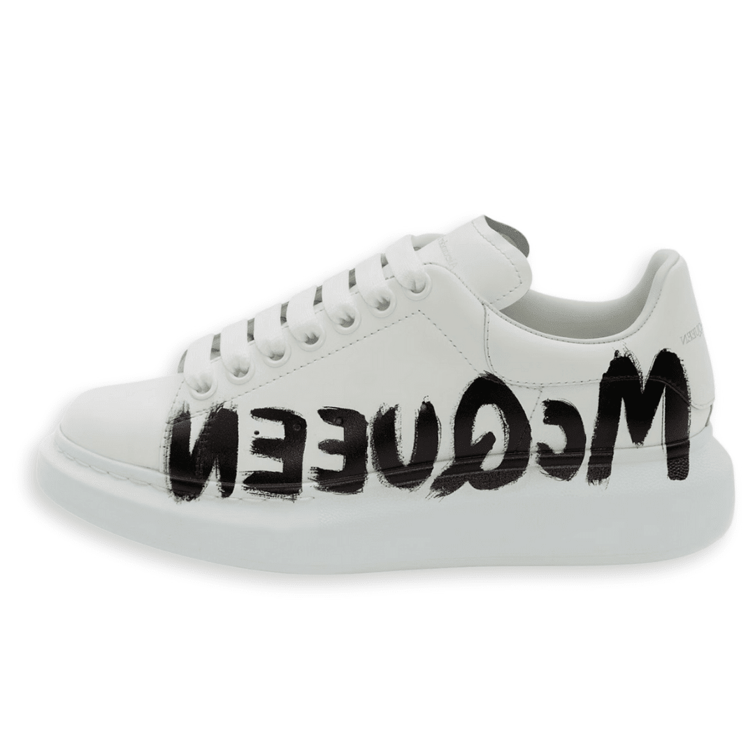 AMQ Graffiti White