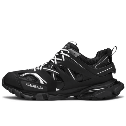 Track 3.0 Black White