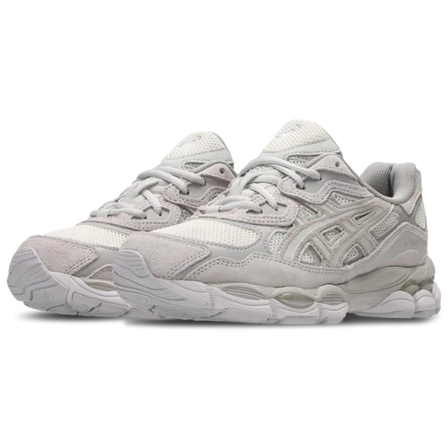 RUNNER SNEAKERS