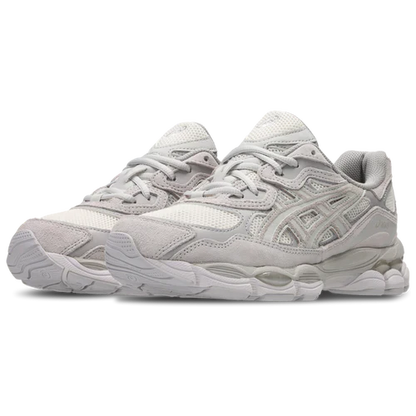 RUNNER SNEAKERS