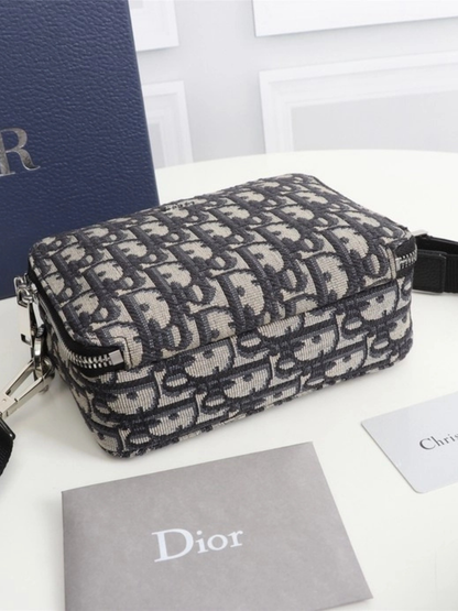 DROR TASCHE