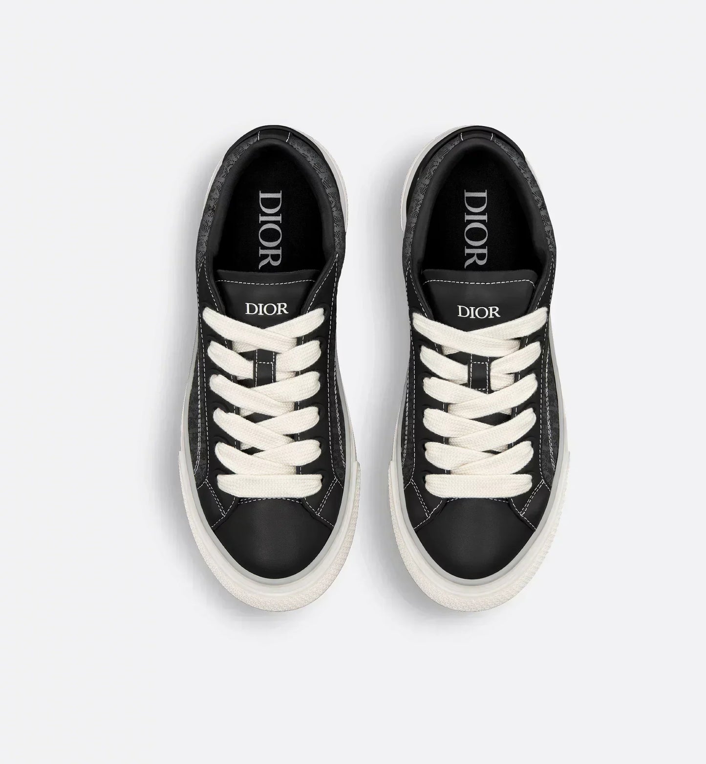 B33 Spin Sneaker