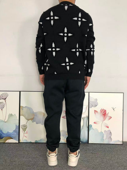 L - SWEATER