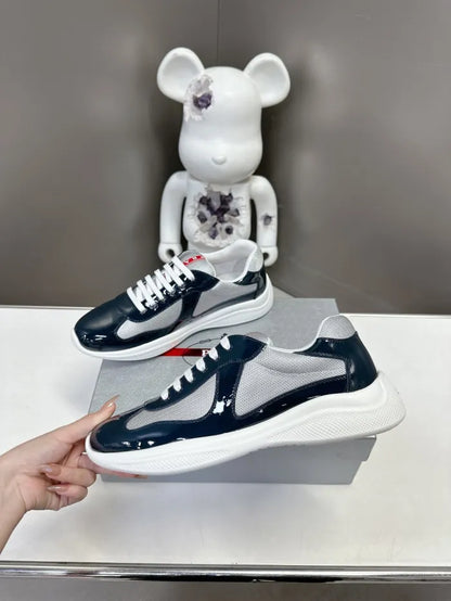 P - SNEAKERS