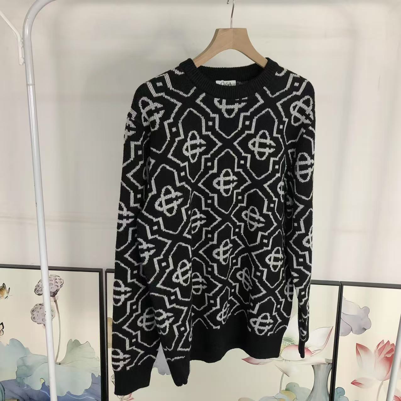 C - SWEATER