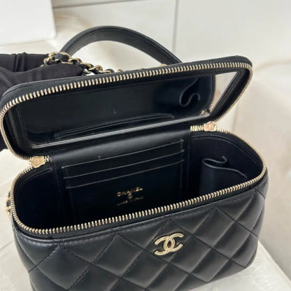 PINK BOX VANITY BAG- MIT SPIEGEL