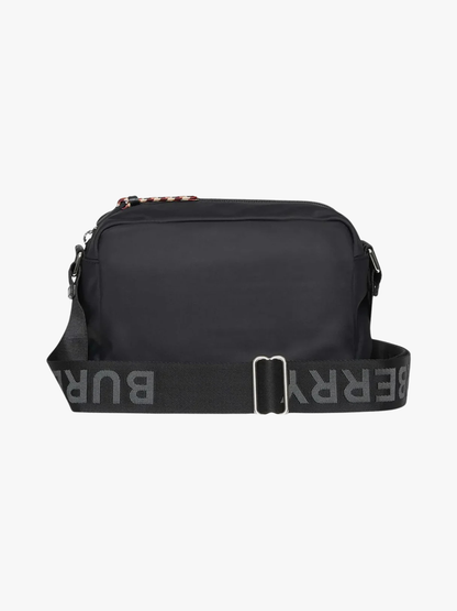 BERRY TASCHE