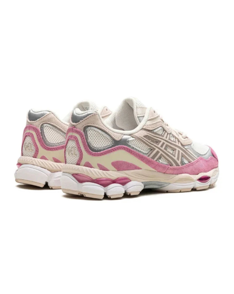 RUNNER SNEAKERS