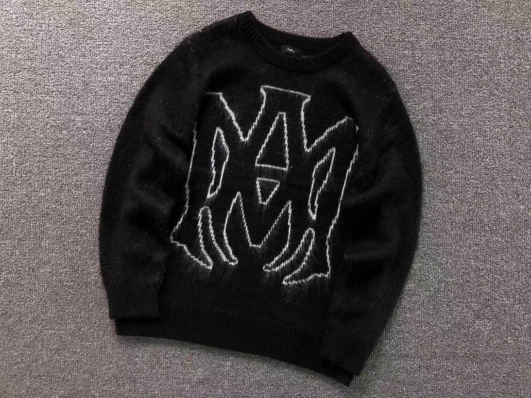 AM SWEATER