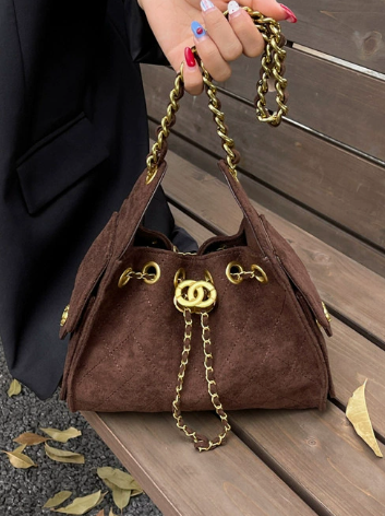 Tusela Tasche 2026