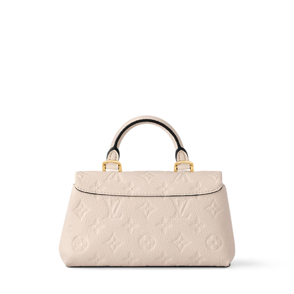 Noir Éclipse Mini Chain Bag