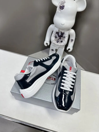 P - SNEAKERS