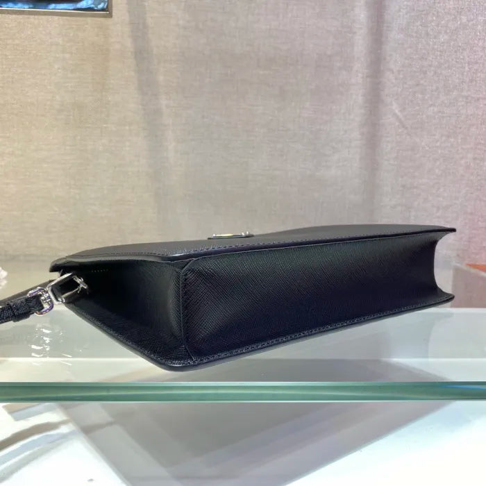 P - TASCHE