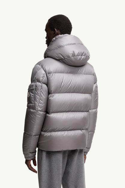 MNCLR' Side Patch Daunenjacke