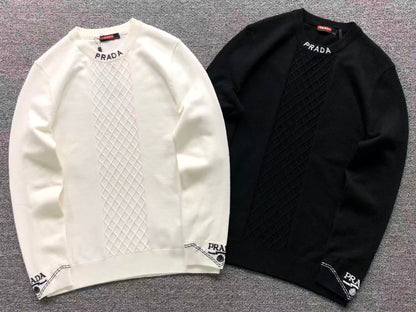 P - SWEATER