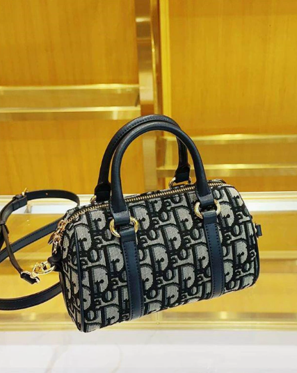D - Tasche