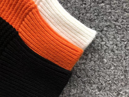 L - SWEATER