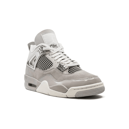 J4 Retro 'Frozen Moments'