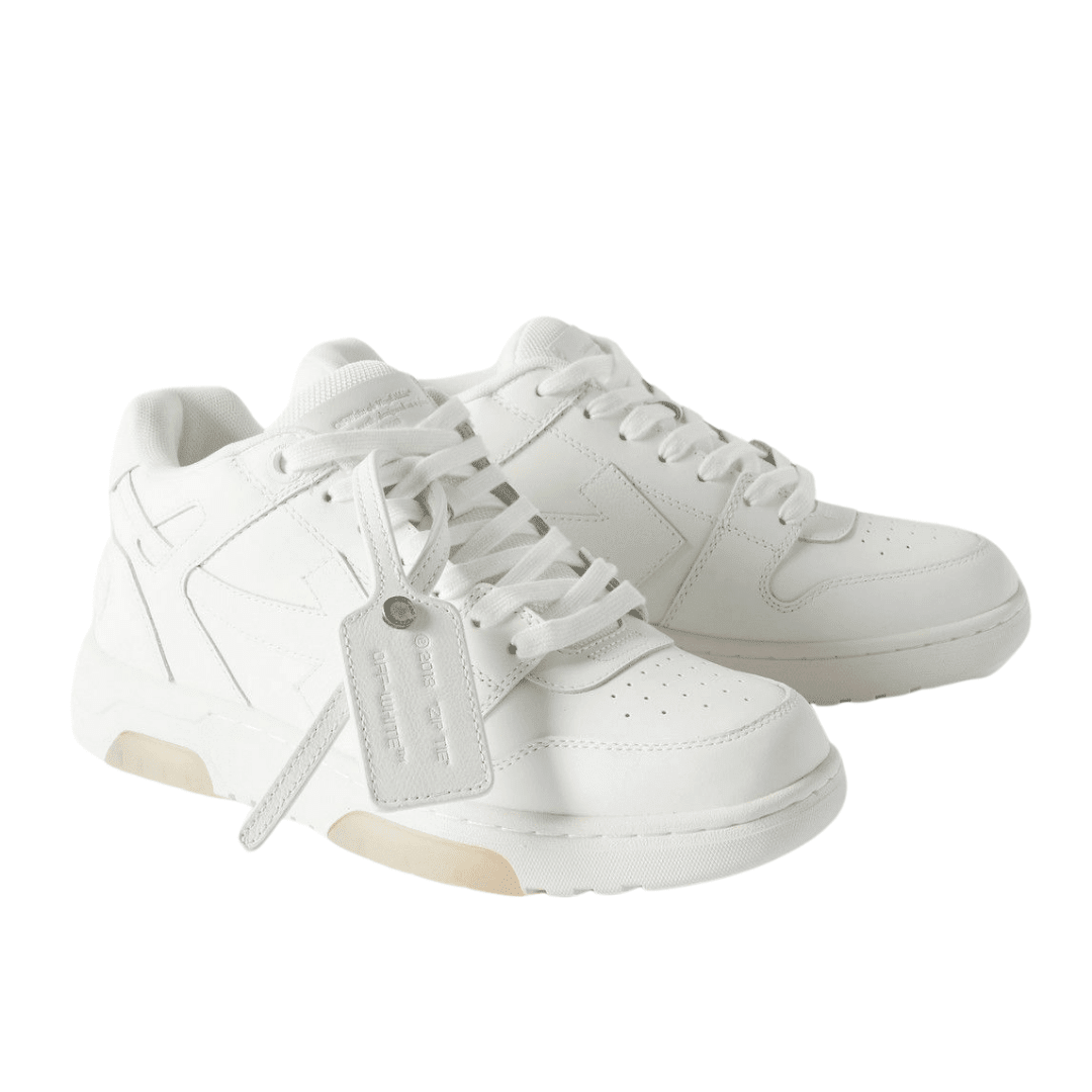 Off 'OOO' White Pink