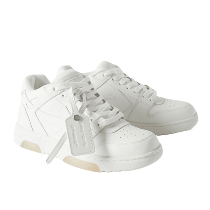 Off 'OOO' White Pink