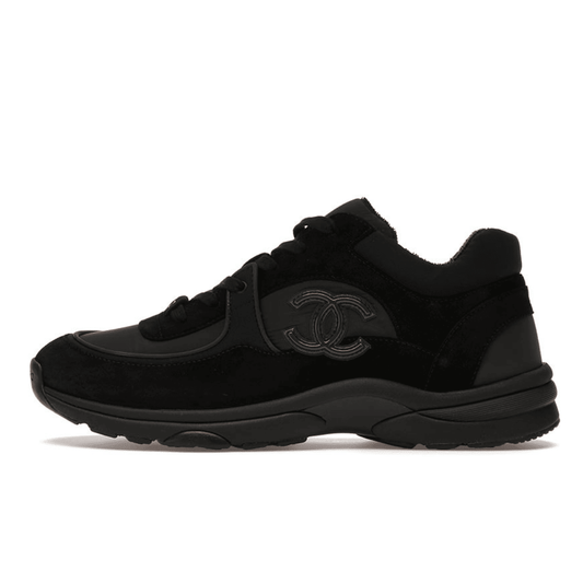 Runner Triple Black