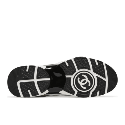 Runner White